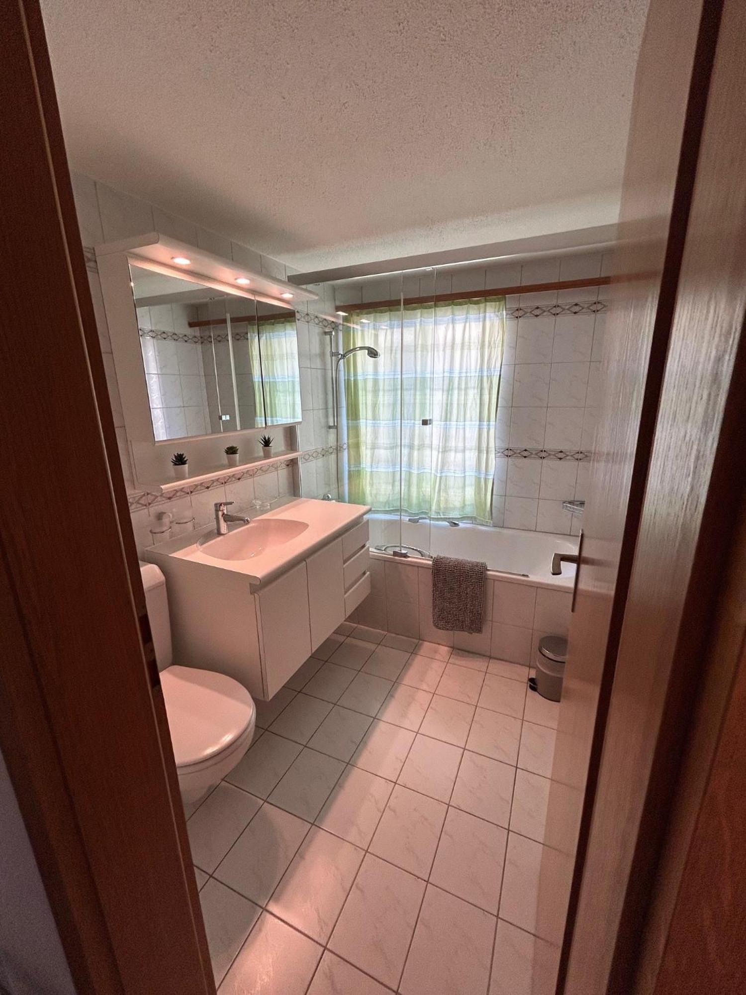 Hotel Adler Garni Bauma Номер фото